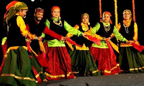 Folk Dance of Uttarakhand, Famou Dance of Uttarakhand - Lifestyle Fun