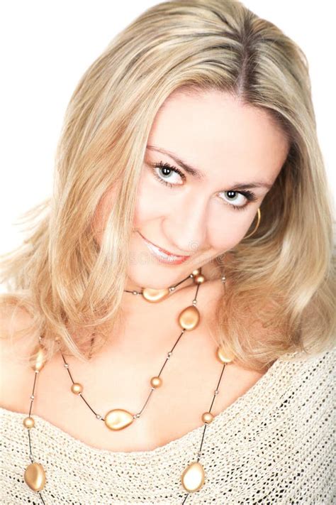 Belle blonde photo stock Image du séduisez verticale 5814106