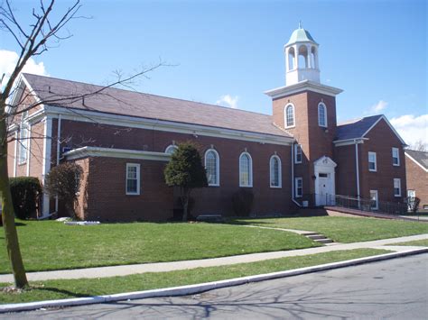 Neighbors are joining Community Missionary Baptist Church DeSoto