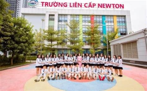 Nhiều trường THCS hot tại Hà Nội công bố lịch tuyển sinh lớp 6 năm học 2025 2026