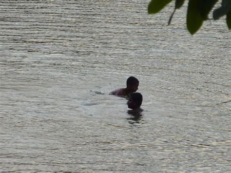 Bikini Ou Maillot De Bain Int Gral Au Sri Lanka Voir