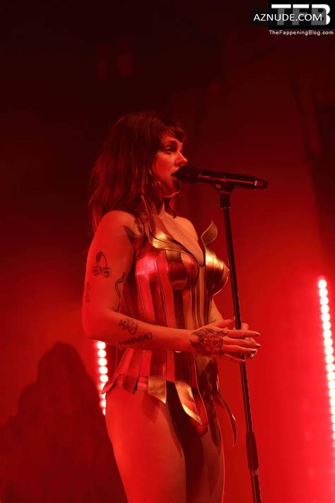 Tove Lo Displays Her Tits On Stage In Berlin At A Concert Astra Kulturhaus Berlin Aznude