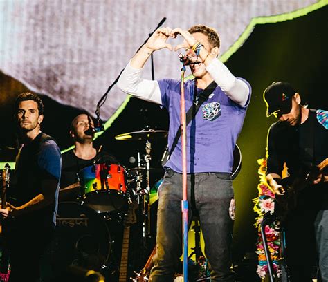 Coldplay No Brasil Banda Lota Maracanã Em Show Mágico Notícias Em Música