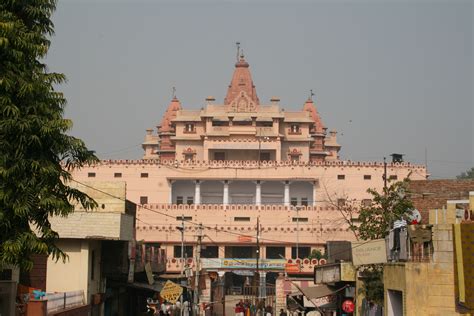 filemathura temple mathura indiajpg wikimedia commons