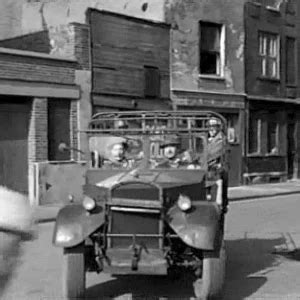 2043 | MilitaryImages.Net