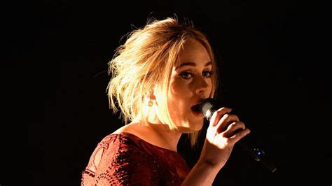 Adele : son nouvel album, intitulé «30», est enfin disponible