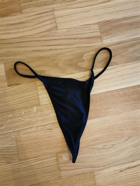 Bikini String Schwarz Gr L Neu Und Originalverpackt In Leuzigen