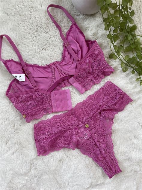 First Class Lingerie Conjunto Rendado Sem Bojo Liberdade