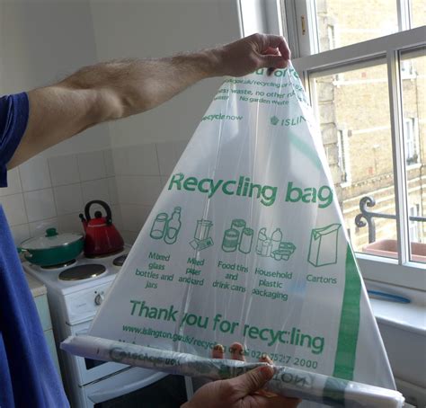 Recycling in Reality - Revealing Reality : Revealing Reality