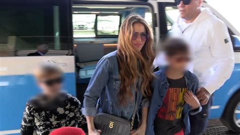 Shakira Pide Que Se Respete La Intimidad De Sus Hijos Extiendo Esta