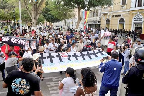 AlDíaPerú on Twitter RT Vero Mendoza F A pesar de la violenta