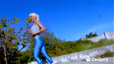 Milf On All Fours Search XVIDEOS