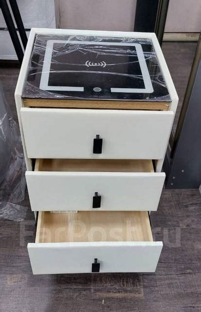 Тумба прикроватная с подсветкой и беспроводной зарядкой, USB, новый, в ...