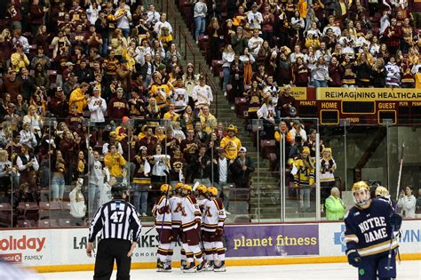 Minnesota Hockey Jimmy Snuggerud And Matthew Knies Lifts Gophers To 4 1 Win Over Notre Dame