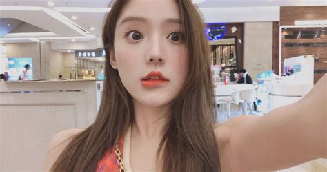 Th M M T Hot Girl Tri U Follow B T Photoshop Qu Bi T Tin V O Ai Tr N I N Y N A Y