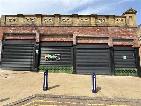 Stalybridge sees late night licence application with a bit of Mystique