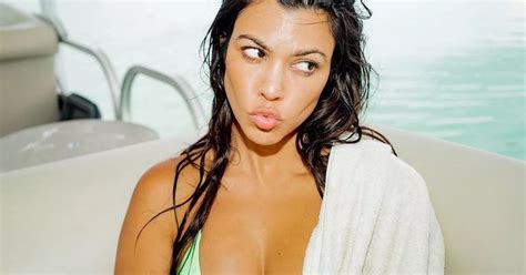 Kourtney Kardashian Bares Cleavage In Tiny Bikini Amid Scott Disick Romance Rumours Daily Star