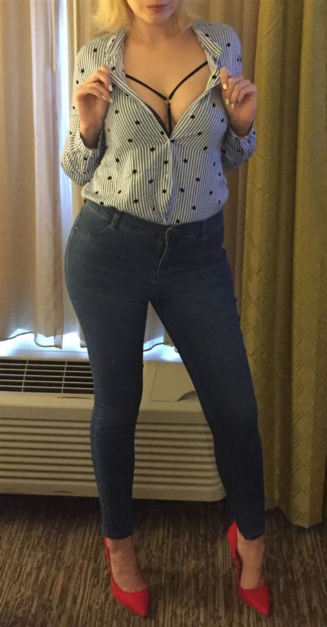 How S Today S Outfit Porn Pic