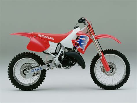 The Honda 125 At MotorBikeSpecs Net The Motorcycle Specification Database