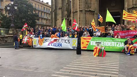 Donostia Se Solidaritza Amb Els Catalans Per L O Video Dailymotion