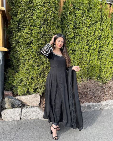 Hot Sexy Models In Karachi Escort From Karachi EscortHub