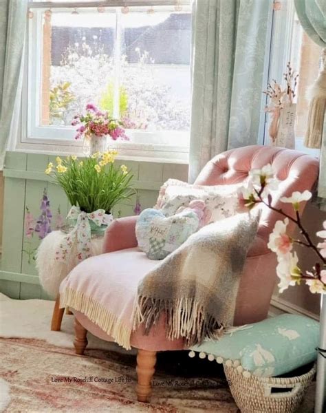 Pin By Miranda On House Decor In 2024 Cosy Cottage Living Room