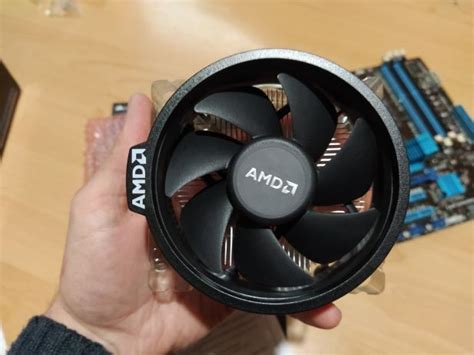 AMD Wraith Stealth NOVO