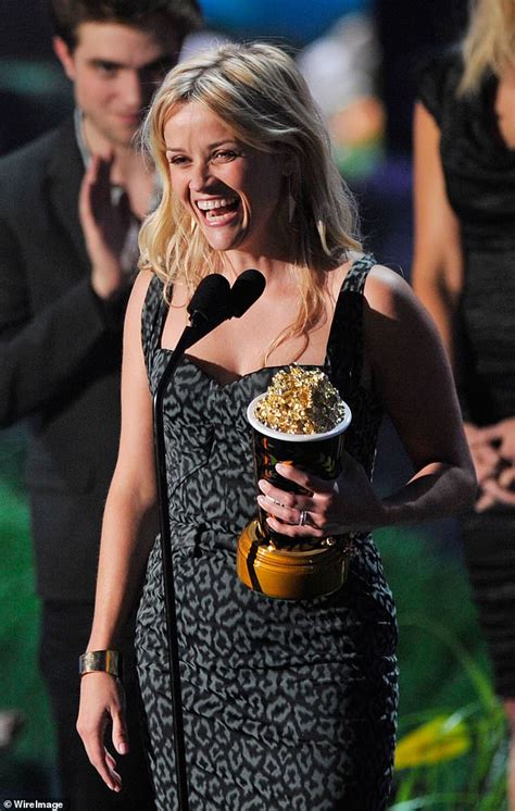 Reese Witherspoon S Thinly Veiled Snarky Jab At Blake Lively Over Nude Photos Resurfaces In New