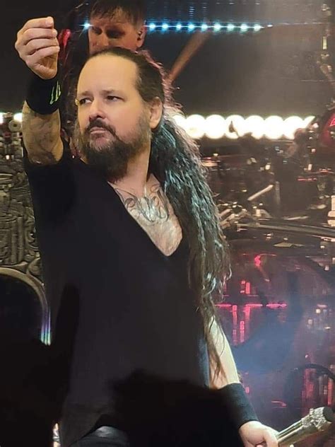 Pin by Noémie Labelle on korn Jonathan davis Jonathan Great bands