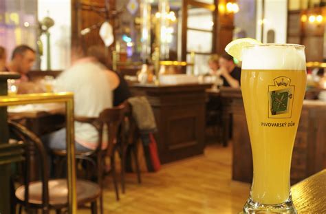 10 Great Reasons to Visit Prague