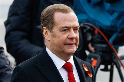 Identitate Na Ional I Alegeri Politice Viziunea Lui Dmitri Medvedev