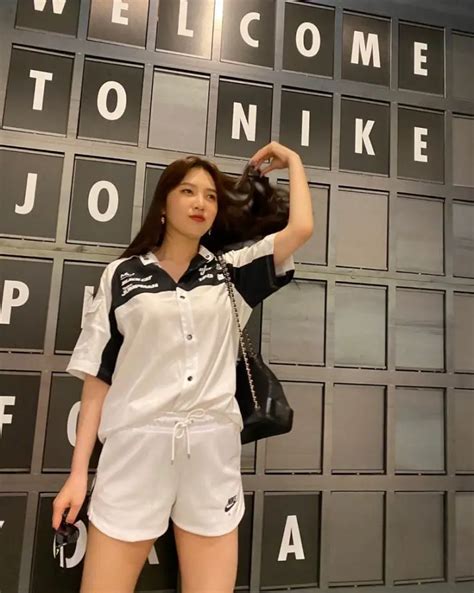 오늘자 레드벨벳 조이 인스타그램 여자 연예인 갤러리 엠봉