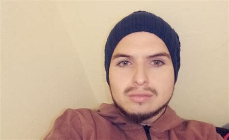 Un chofer no dejó viajar a un chico gay Prefiero ir preso que llevar a alguien así Agencia