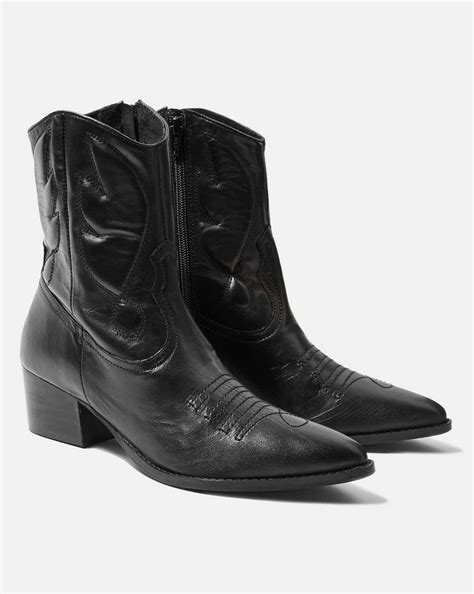 See and Shop Our Editor's Favorite Black Western Ankle Boots | Who What ...