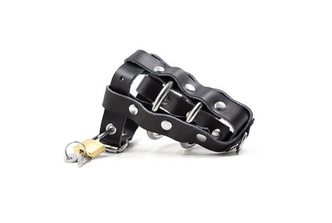 Ohmama Fetish Funda Piel Con Anillas Metalicas Y Candado Sex Shop Juguetes Sexuales Sex Shop