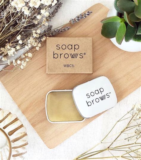 What? Сапун за вежди!