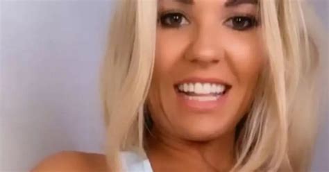 Christine McGuinness Teases Cleavage In Plunging Sports Bra For Red Hot Display Daily Star