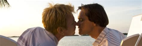 El filme demasiado gay para la industria de Hollywood llega a las salas españolas Asociación