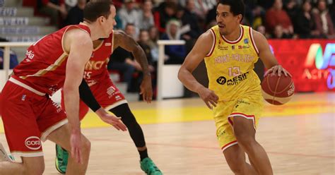 Basket ball Pro B Saint Vallier prend un coup sur la tête à Evreux