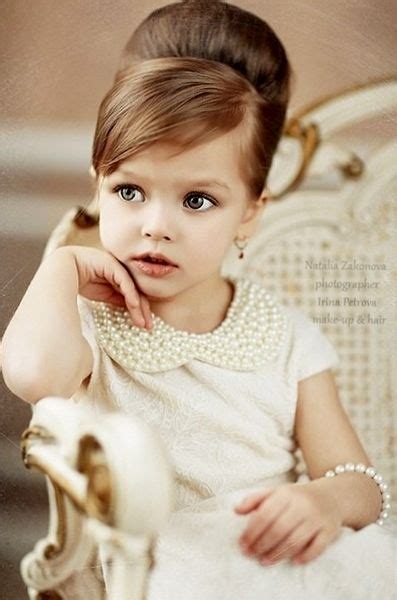 Hot Sexy Evelina Voznesenskaya Bikini Pics