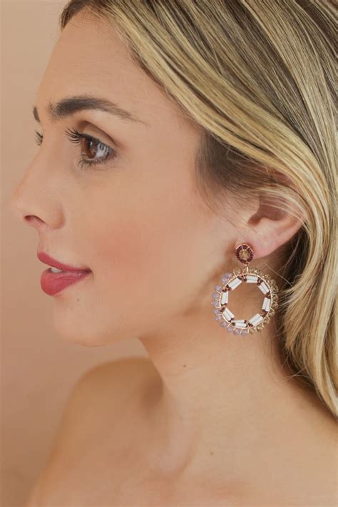 Brinco Cristais Vidrilhos E Contas De Vidro Marrons E Nude Folheado Em Ouro K Magrini Joias