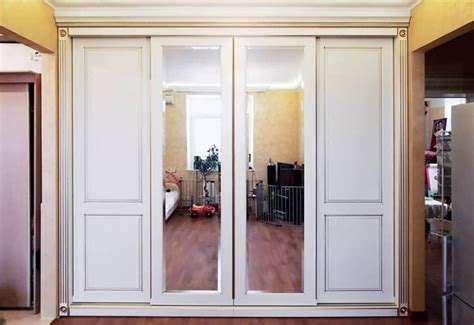 Классические шкафы-купе на заказ в Москве от производителя