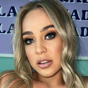 Emily McCarthy Leaked Nude Photos And Videos