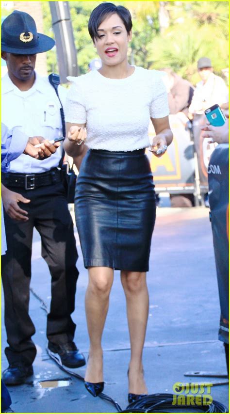 Empires Jussie Smollett Makes His Tv Performance Debut Photo 3322800