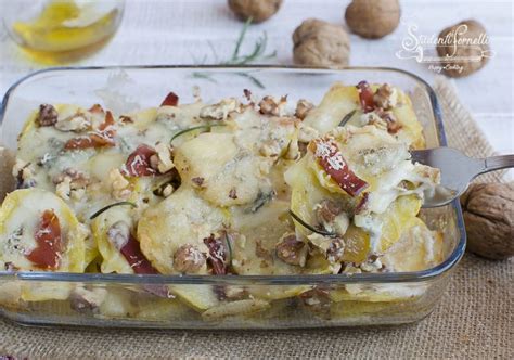 PATATE CON GORGONZOLA SPECK E NOCI Ricetta Tortino Al Forno