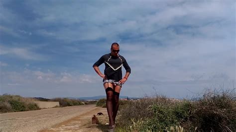 Passeggiata Al Mare Gay Crossdresser HD Porn Video XHamster