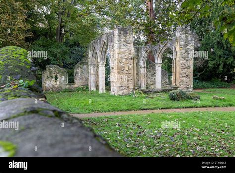 Abingdon Abbey Ruins Stock Photo Alamy