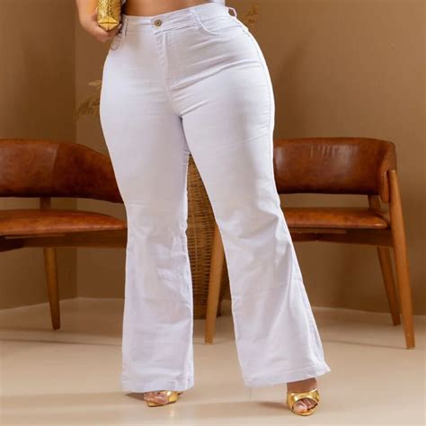 Calca Jeans Flare Branca - Calça jeans Flare Branca Feminina Plus Size c/lycra cintural alta não ...
