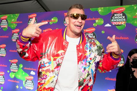 Rob Gronkowski Net Worth: Career Earnings + Endorsements