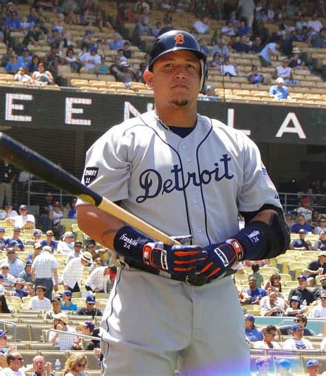 Miguel Cabrera Net Worth: Lifestyle & Income: Wealthy Peeps